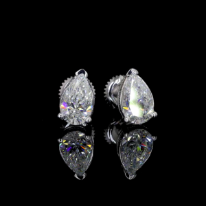 DROP EARRINGS