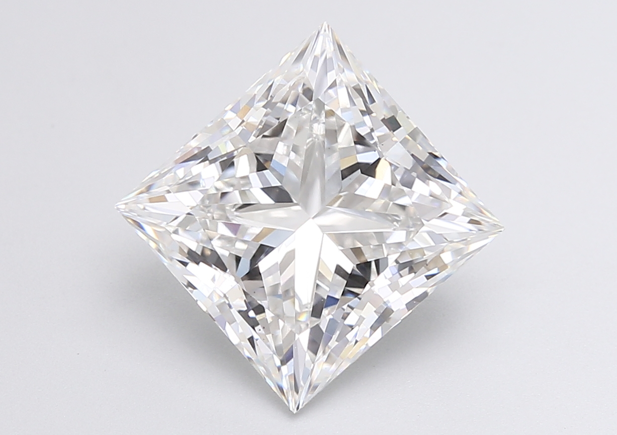 The Princess Cut: Modern Brilliance in Lab-Grown Diamonds - Jw24