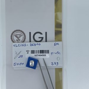 EMERALD 2,79 ct F VS1