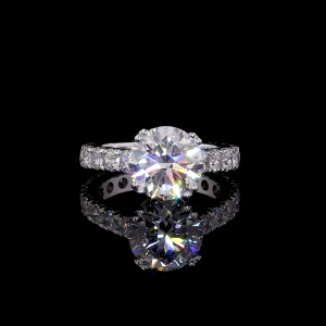 Home 2025 1 ROUND LUXURY RING