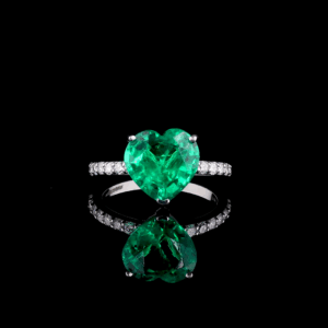 HEART PRESTIGE SOLITAIRE