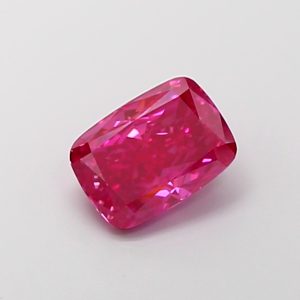 Cushion Modified 2,23 ct Fancy Vivid Pink VS2