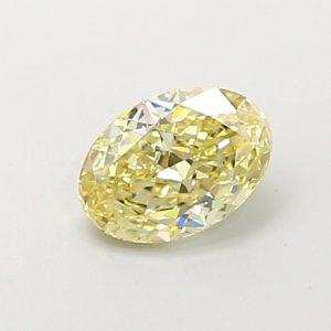 Oval Modified 1,01 ct Fancy Light Yellow VVS2