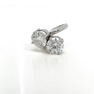 Home 2025 7 SOSPIRO RING